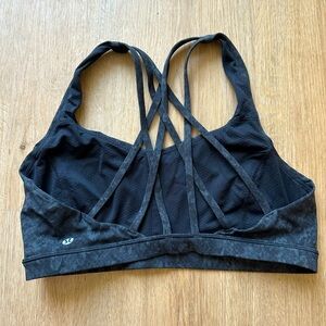 Lululemon Energy Bra - Black Print ~ Size 10